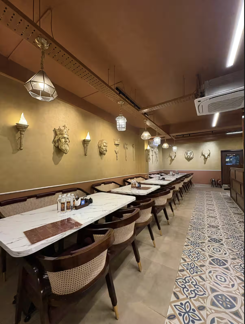 Raja Military Hotel Ambience